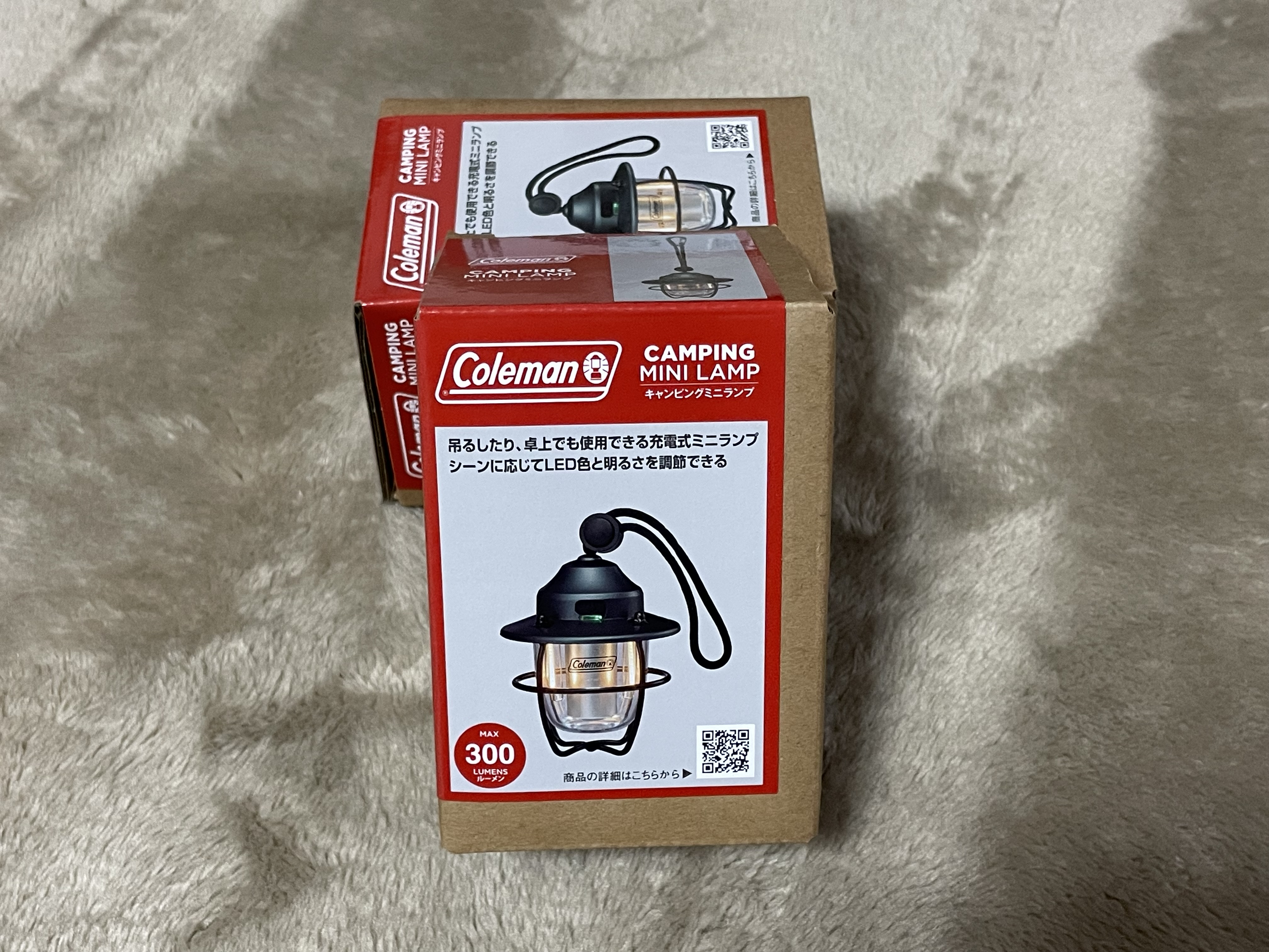 コールマン キャンピングミニランプのパッケージ