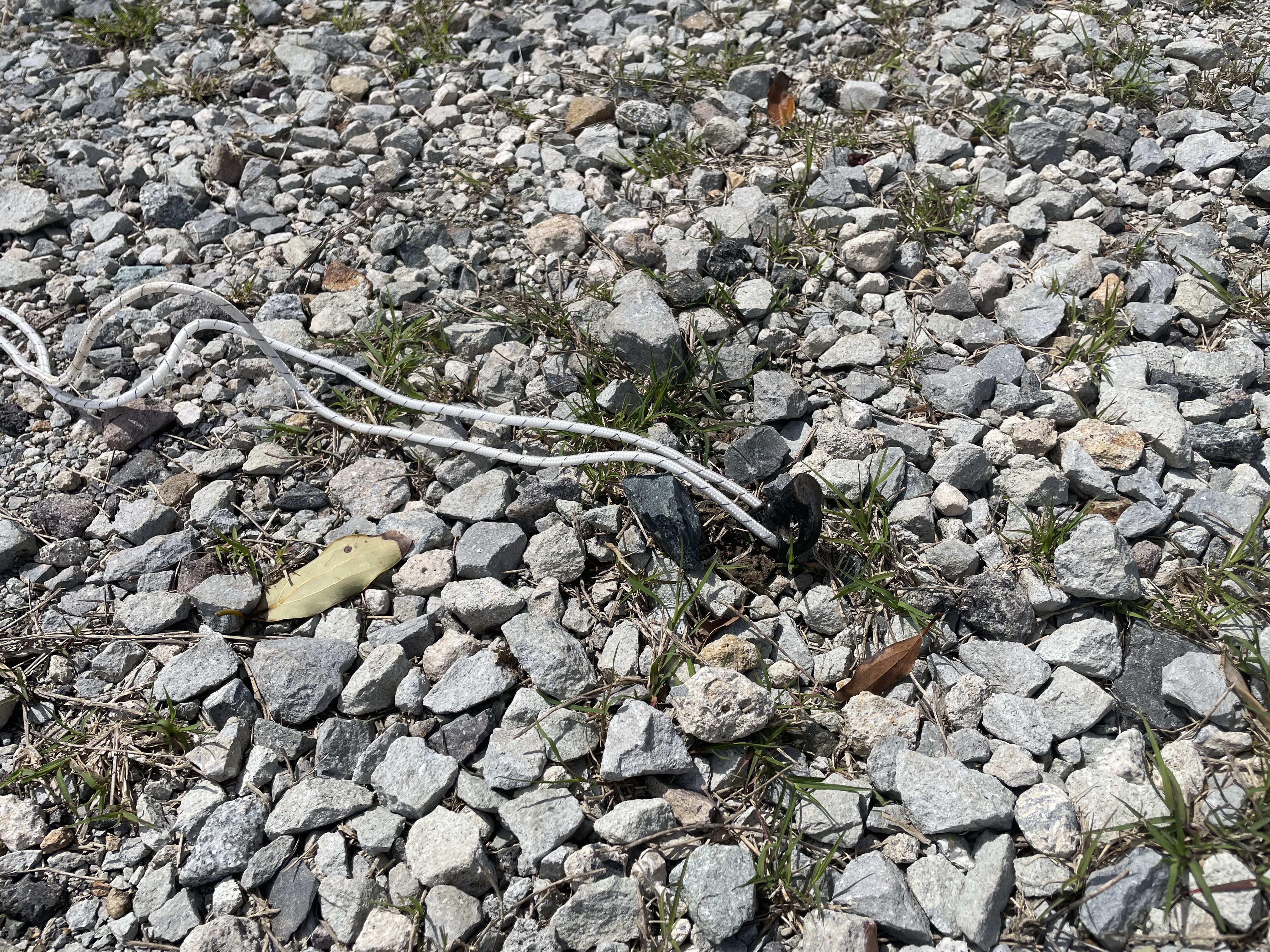 村の鍛冶屋エリッゼステークなら砂利サイトでも使える